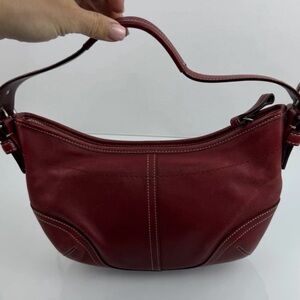 Vintage Coach 9541 Leather Red Soho Shoulder Hobo Bag